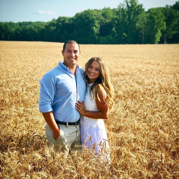 Meet your Posher, Taylor - Picture 1 of 1